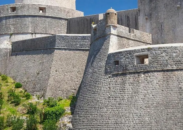 Maru Prestige דירה