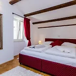 Maru Prestige * Dubrovnik