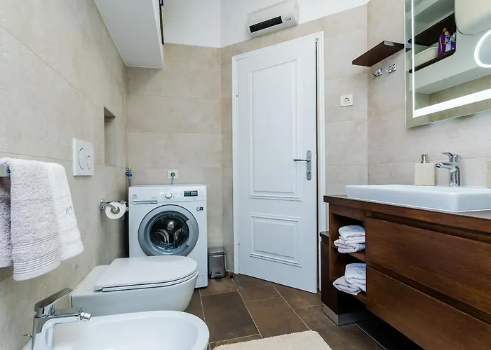 Maru Prestige دوبروفينك